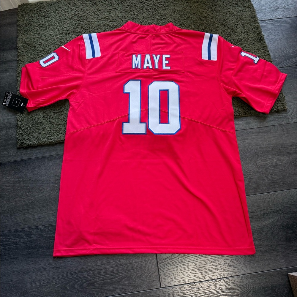 NFL Patriots Jersey -Maye -Large